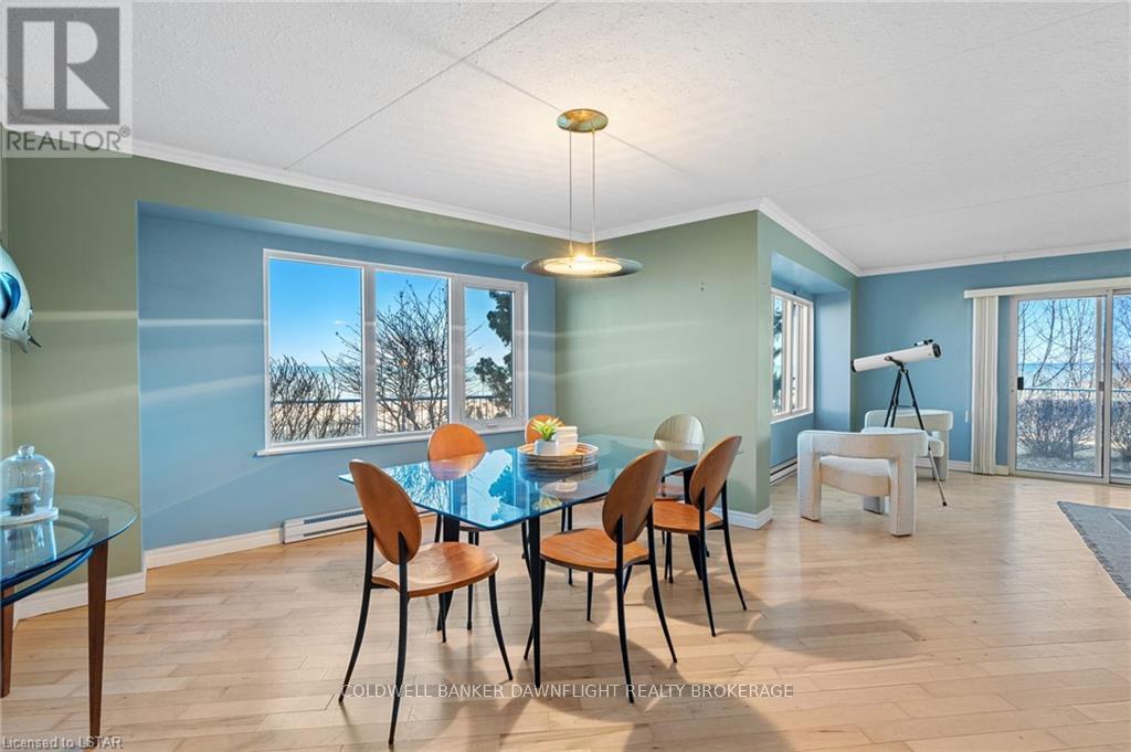 #101 -9 Pine St, Lambton Shores, Ontario  N0M 1T0 - Photo 34 - X8285398