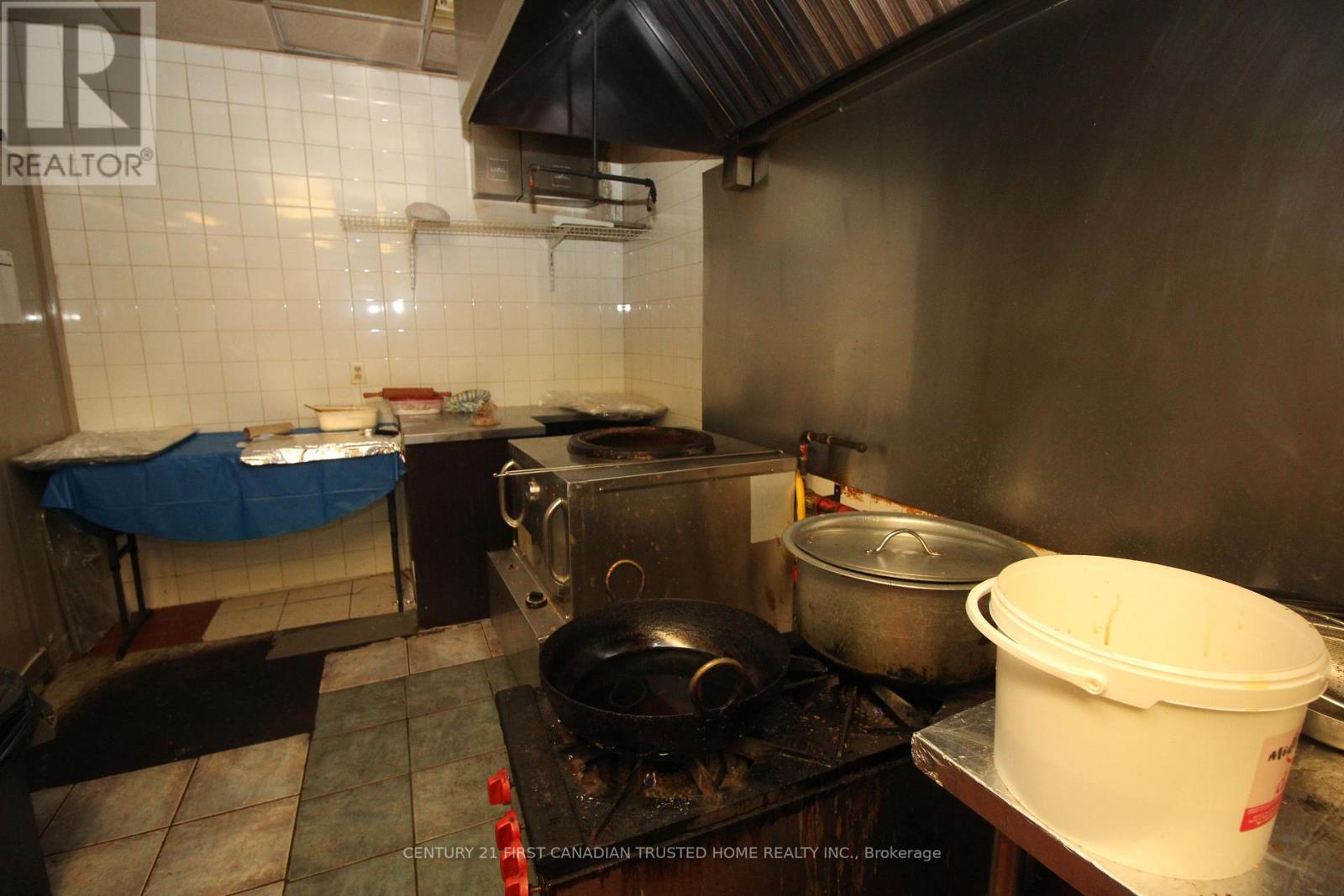 118 Dundas St, London, Ontario  N6A 1G1 - Photo 17 - X8288454