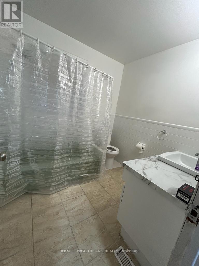 137 Baffin Rd, London, Ontario  N5V 1G1 - Photo 11 - X8288740