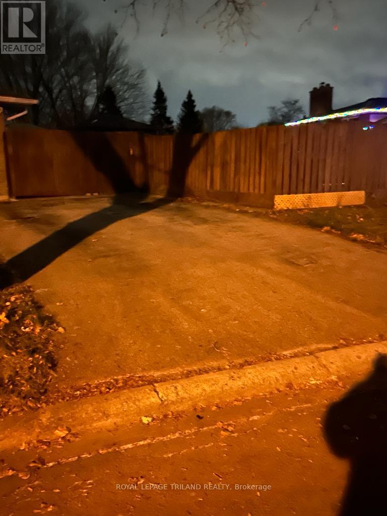 137 Baffin Rd, London, Ontario  N5V 1G1 - Photo 20 - X8288740