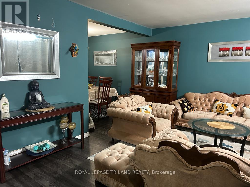 137 Baffin Rd, London, Ontario  N5V 1G1 - Photo 3 - X8288740