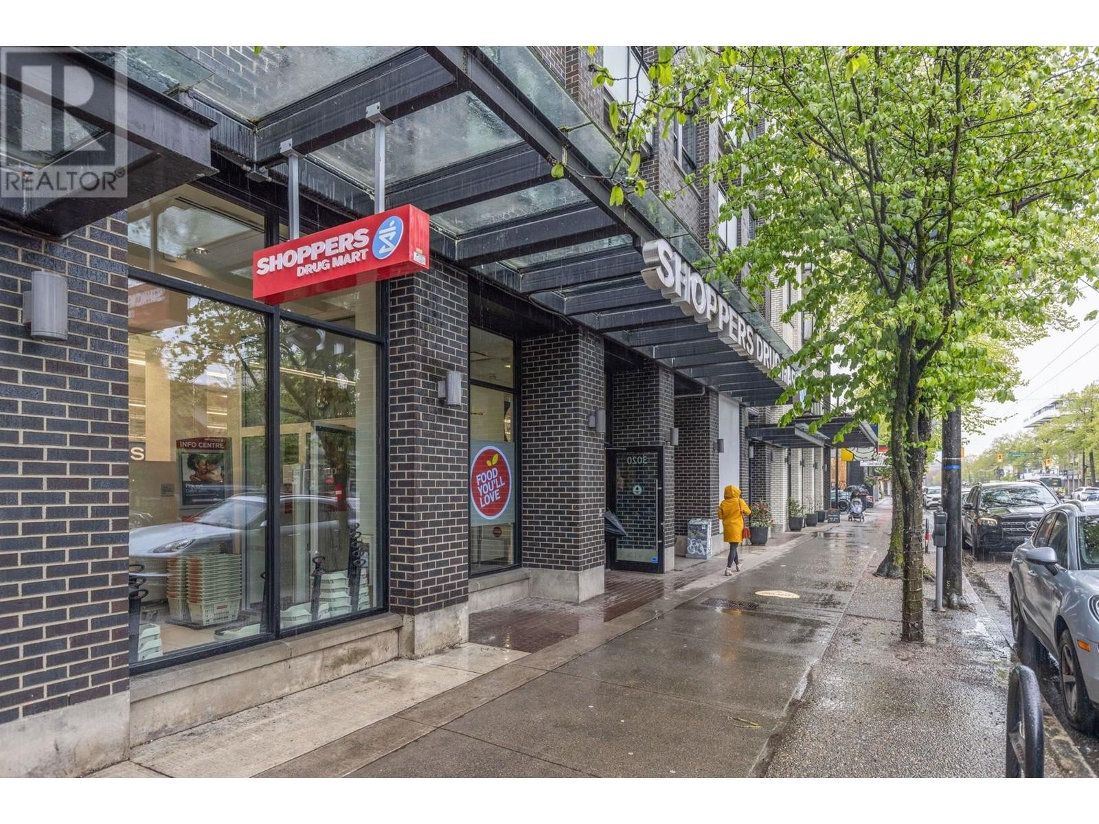 Listing Picture 16 of 18 : 2965 W 13TH AVENUE, Vancouver / 溫哥華 - 魯藝地產 Yvonne Lu Group - MLS Medallion Club Member