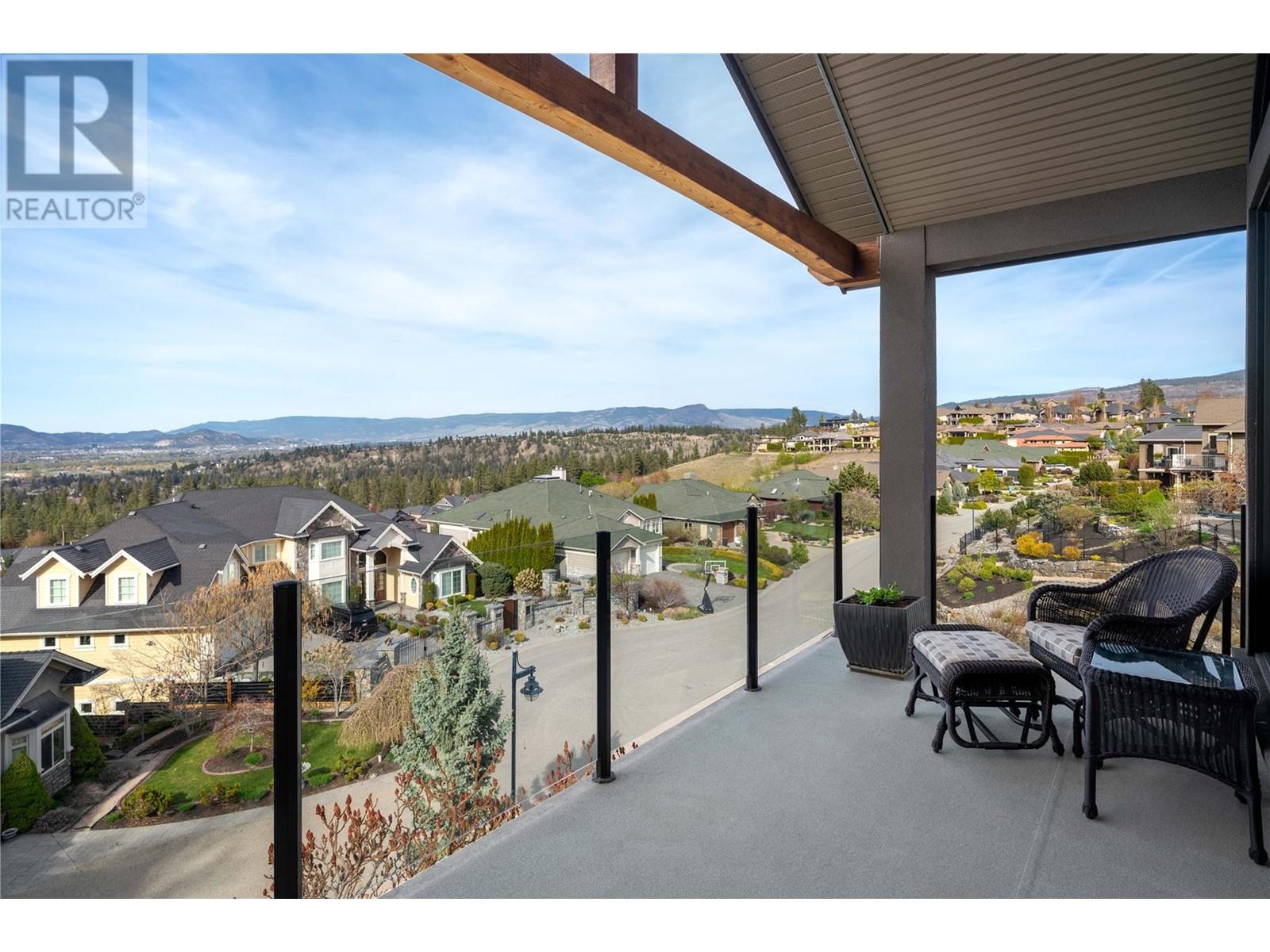 605 ALMANDINE Court Kelowna