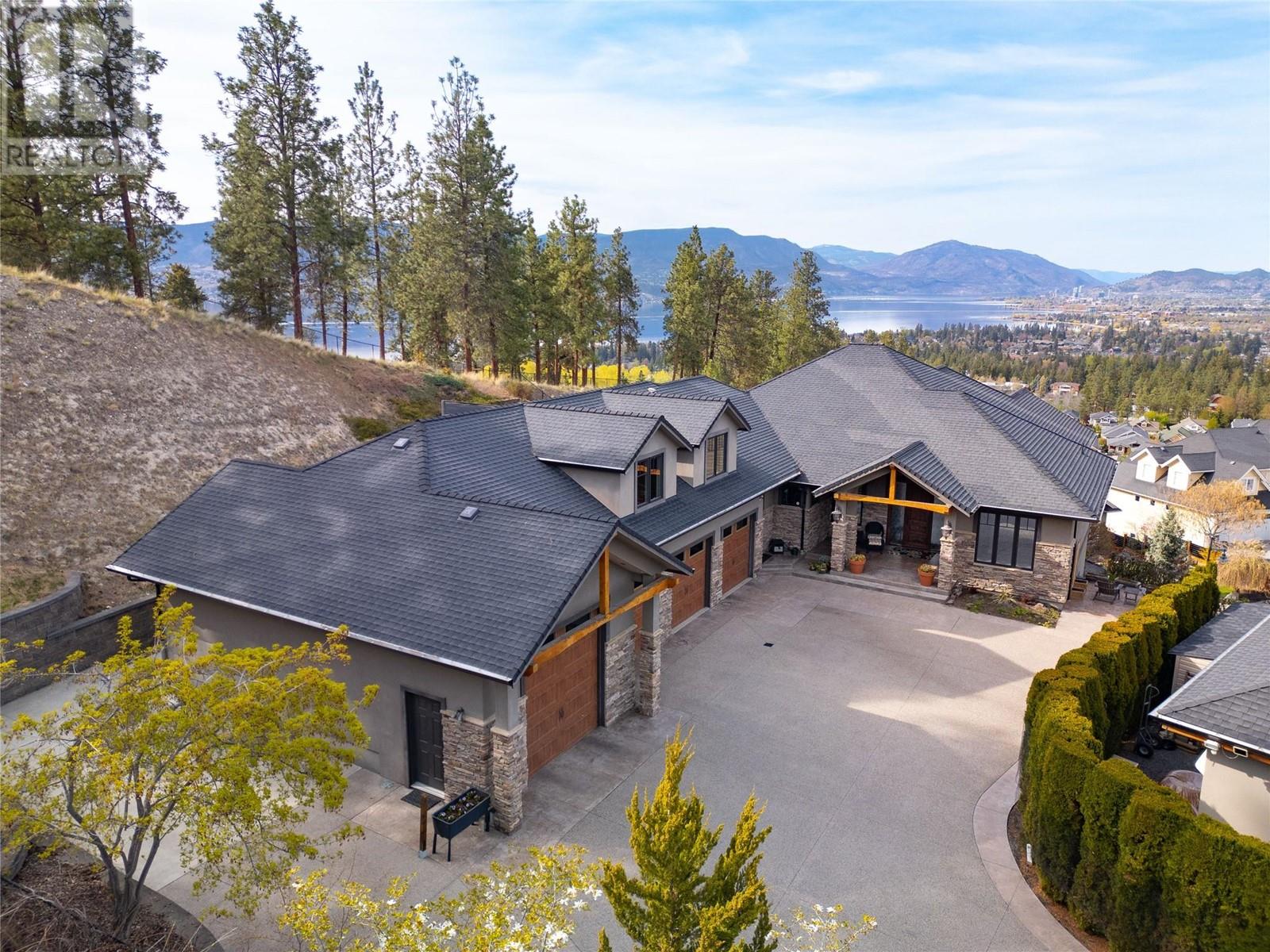 605 ALMANDINE Court Kelowna