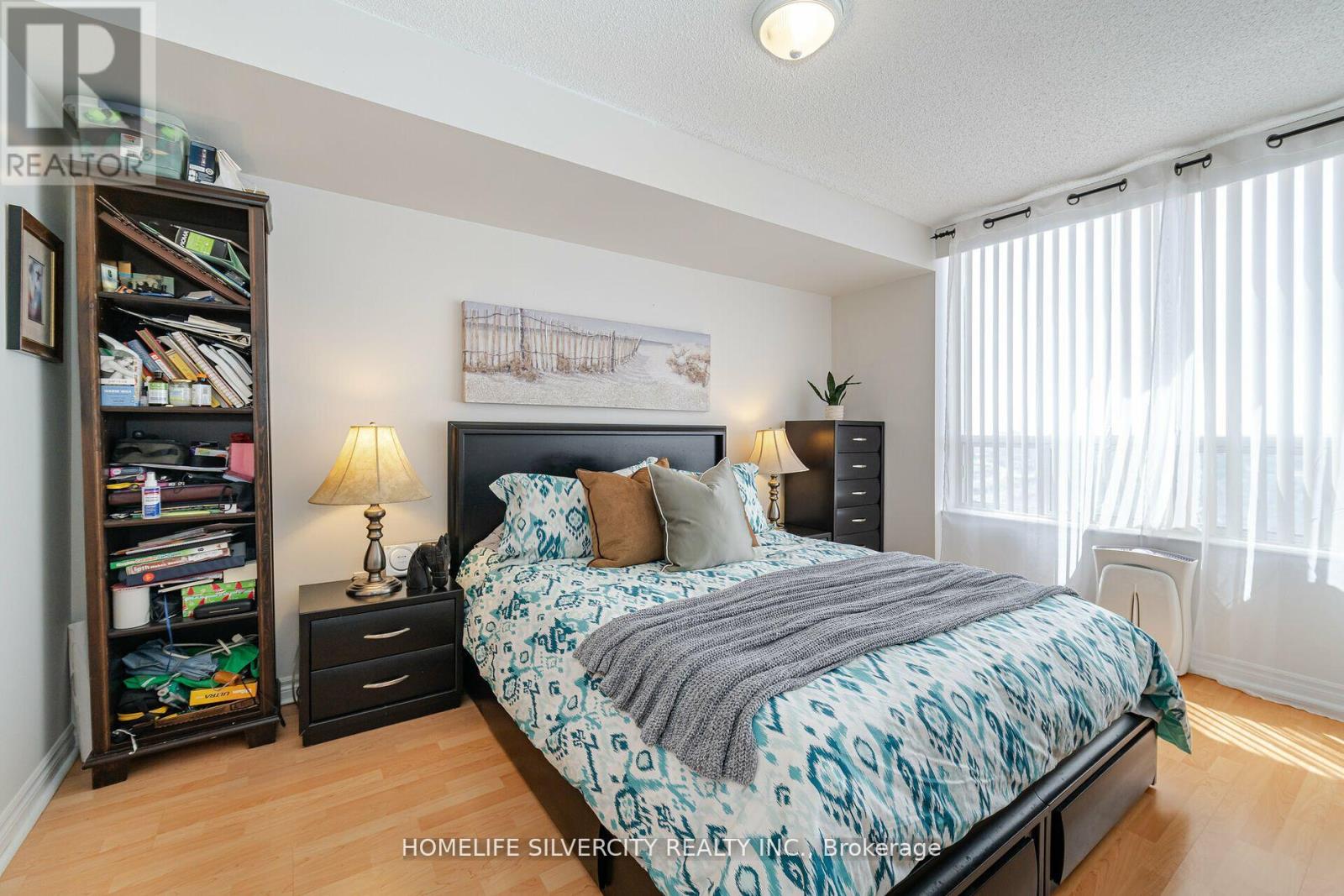 1210 - 55 Strathaven Drive, Mississauga, Ontario  L5R 4G9 - Photo 12 - W8289898