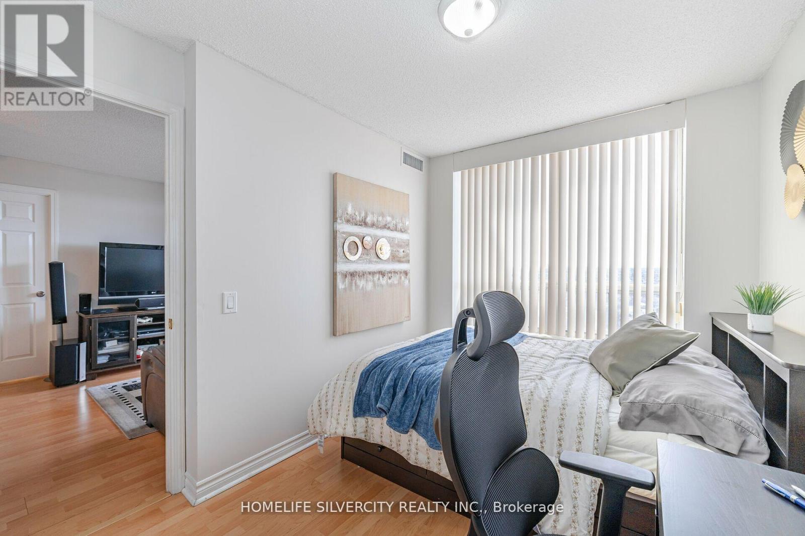 1210 - 55 Strathaven Drive, Mississauga, Ontario  L5R 4G9 - Photo 16 - W8289898