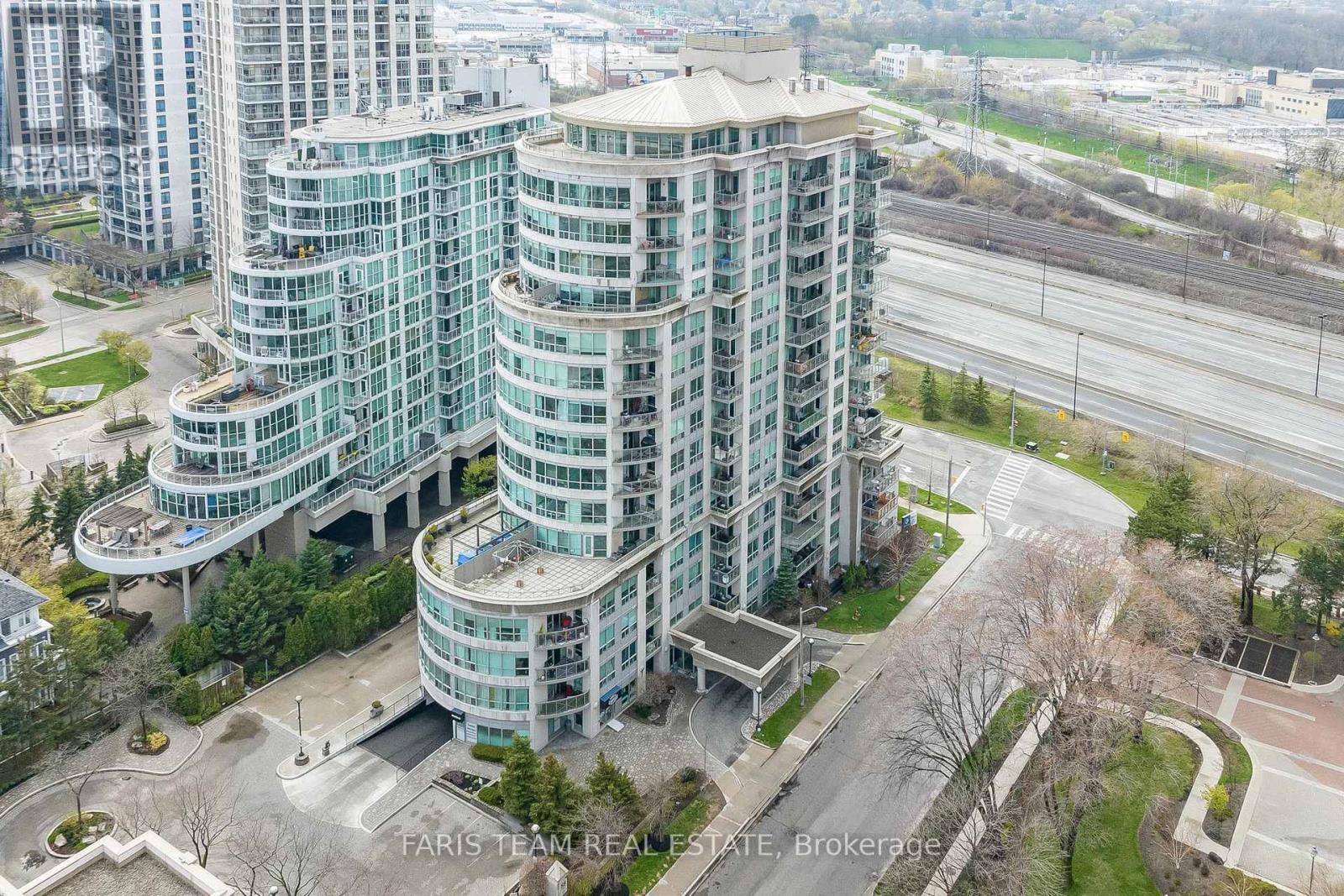 806 - 88 Palace Pier Court, Toronto, Ontario  M8V 4C2 - Photo 17 - W8290336