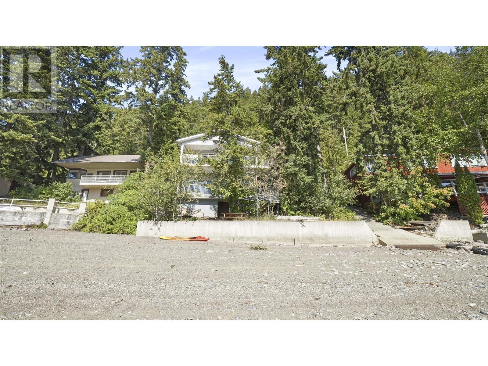 4746 Sunnybrae Canoe Point Road, Tappen, British Columbia  V0E 2X1 - Photo 85 - 10307693