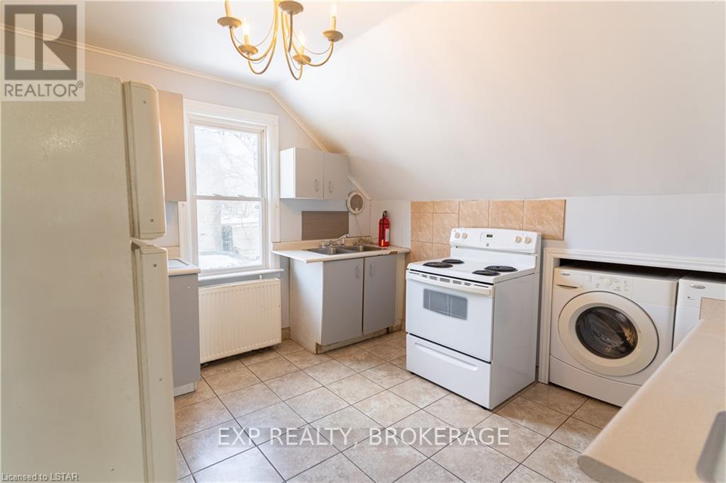 224, 226 & 230 Richmond Street, London, Ontario  N6B 2H6 - Photo 11 - X8259362