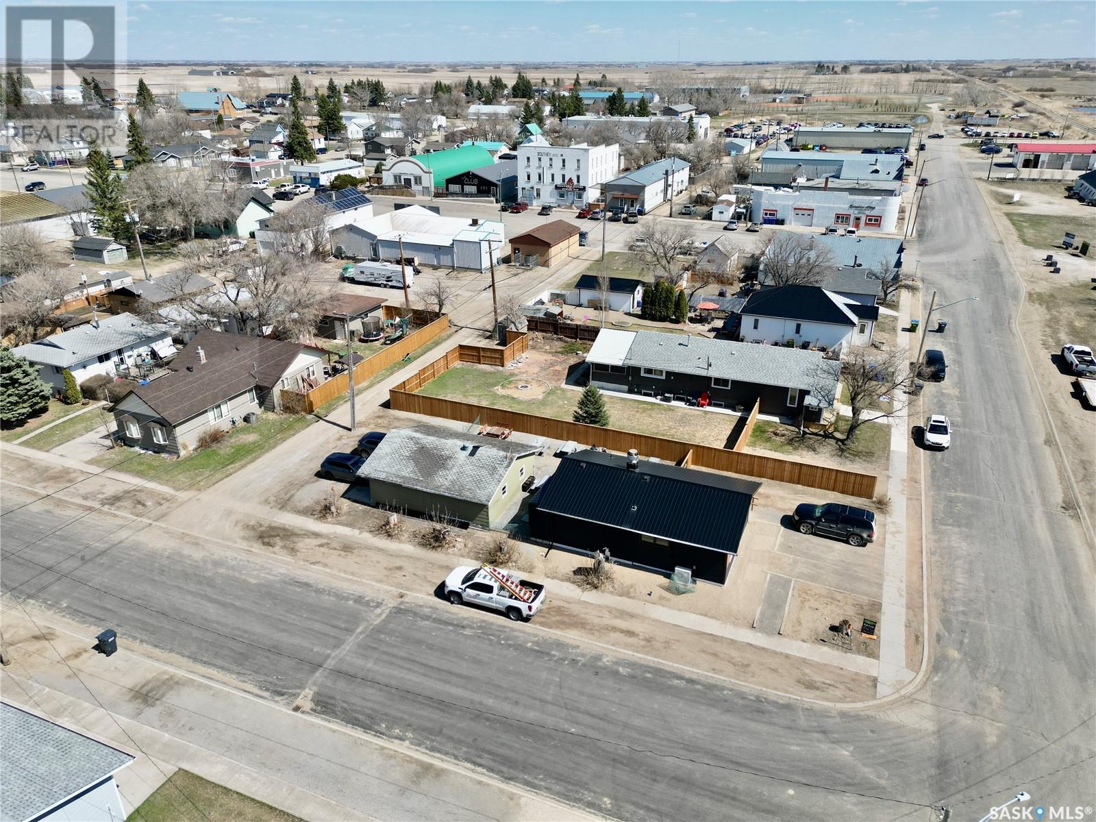 384 Railway Avenue, Southey, Saskatchewan  S0G 4P0 - Photo 32 - SK967696
