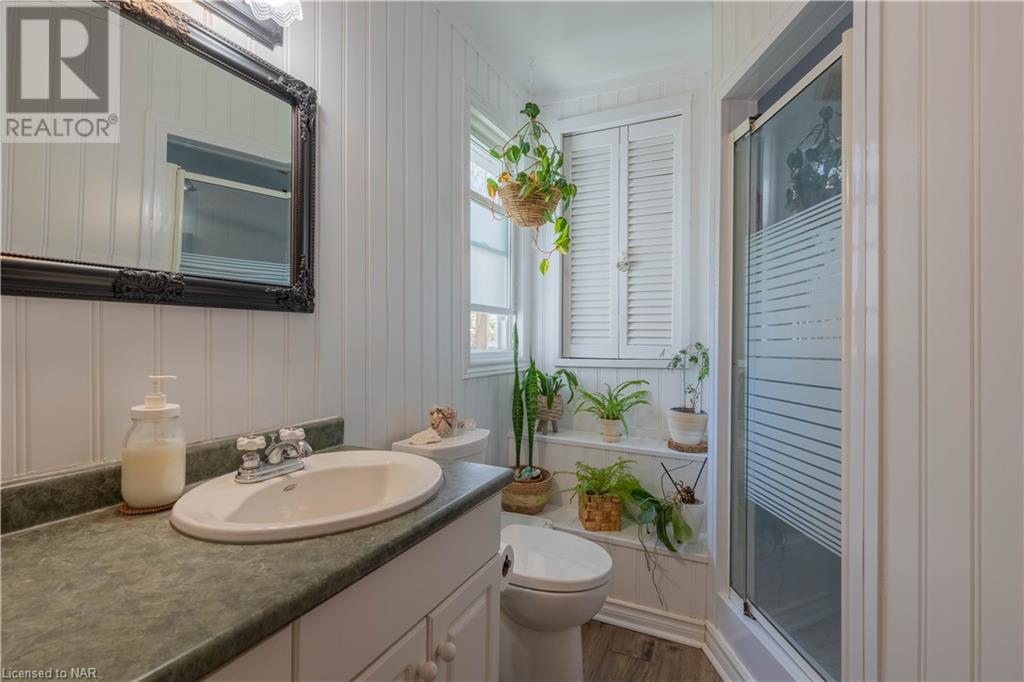 7826 Netherby Road, Niagara Falls, Ontario  L3B 5N7 - Photo 14 - 40577562