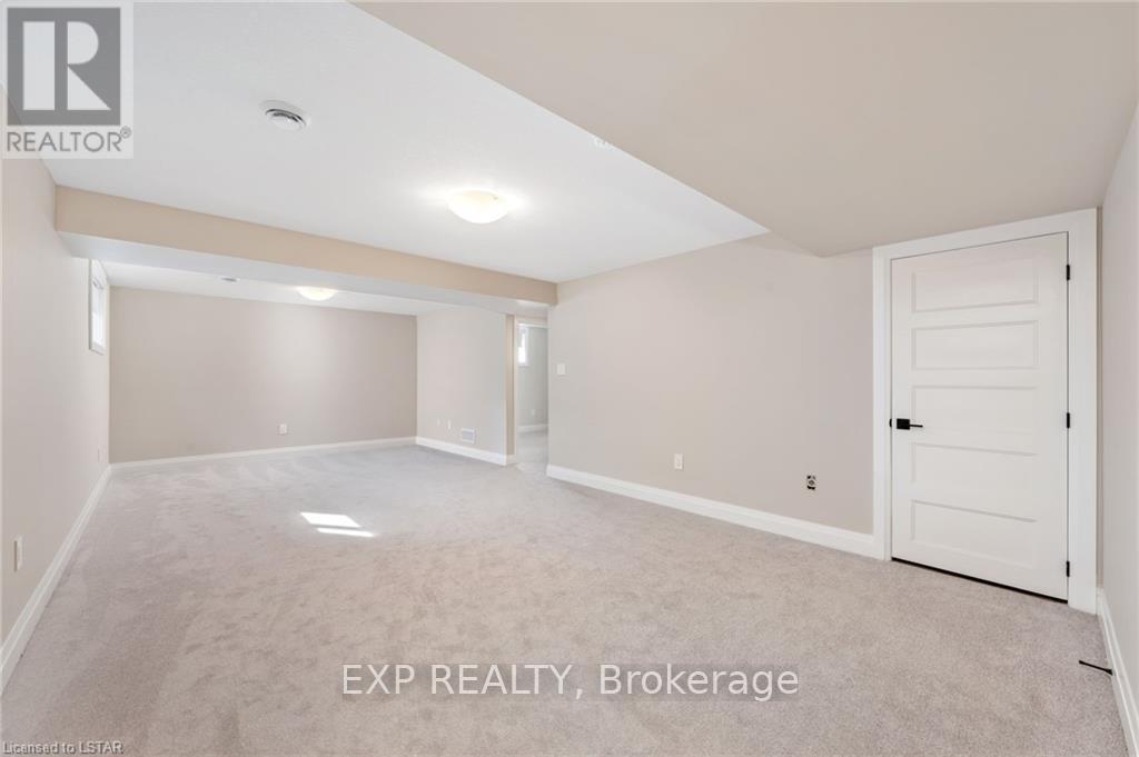 #14 -214 St Clair Blvd, St. Clair, Ontario  N0N 1G0 - Photo 30 - X8287086