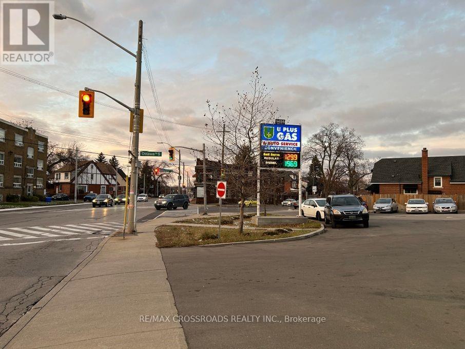 1455 King Street E, Hamilton, Ontario  L8K 1S6 - Photo 2 - X8280784