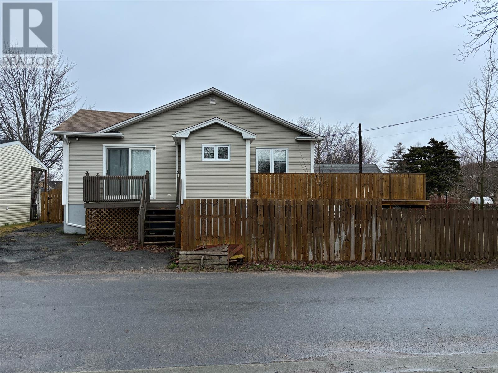 1 Goodison Street, Carbonear, Newfoundland & Labrador  A1Y 1A9 - Photo 2 - 1270215