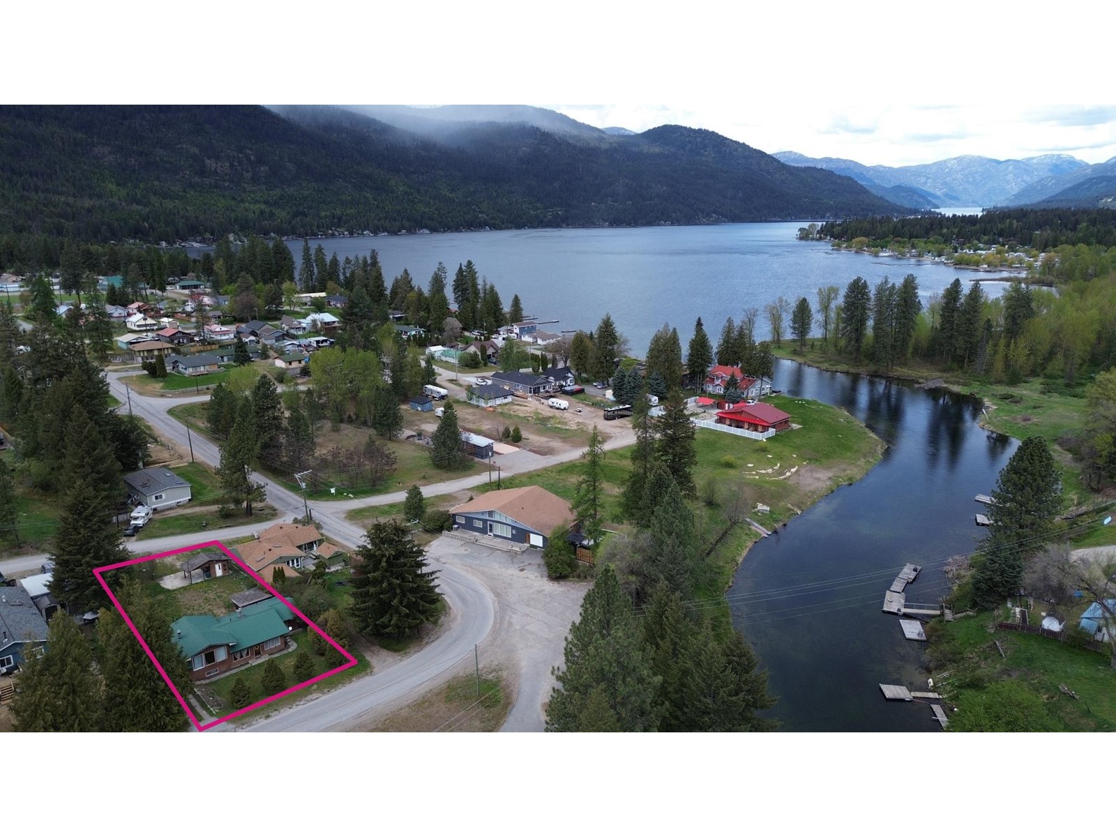 1617 Christina Road, Christina Lake, British Columbia  V0H 1E0 - Photo 2 - 2476572