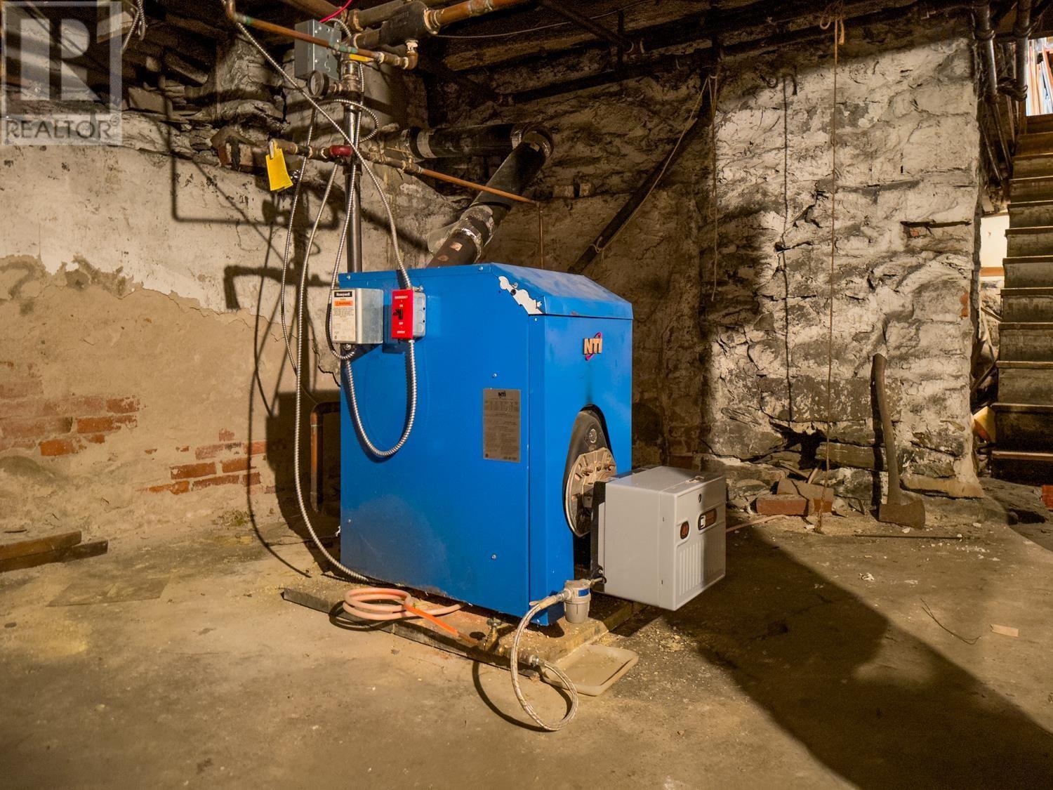 352 Main Street, Yarmouth, Nova Scotia  B5A 1E6 - Photo 34 - 202323557