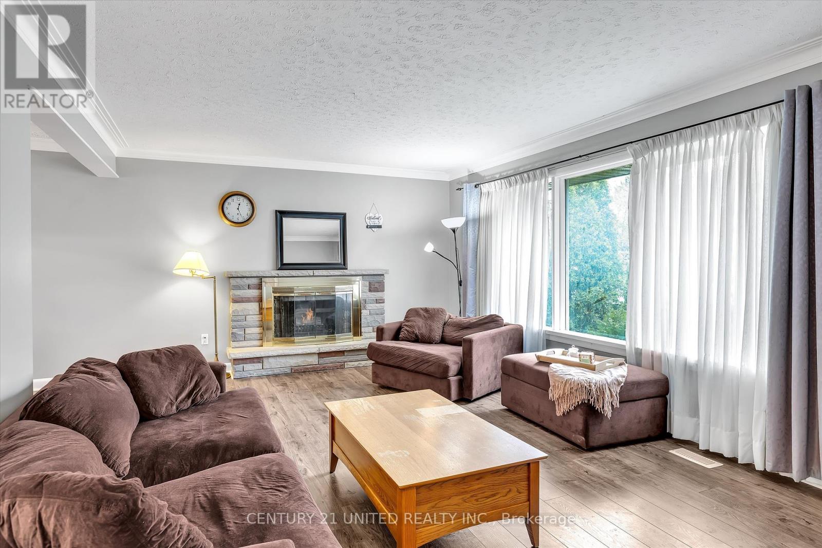 813 Norwood Terrace, Peterborough, Ontario  K9J 6M1 - Photo 4 - X8291674