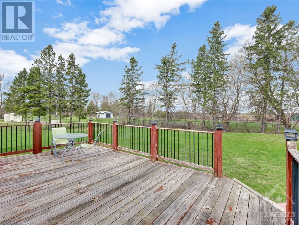 8547 Mitch Owens Road, Gloucester, Ontario  K0A 1V0 - Photo 19 - 1389490