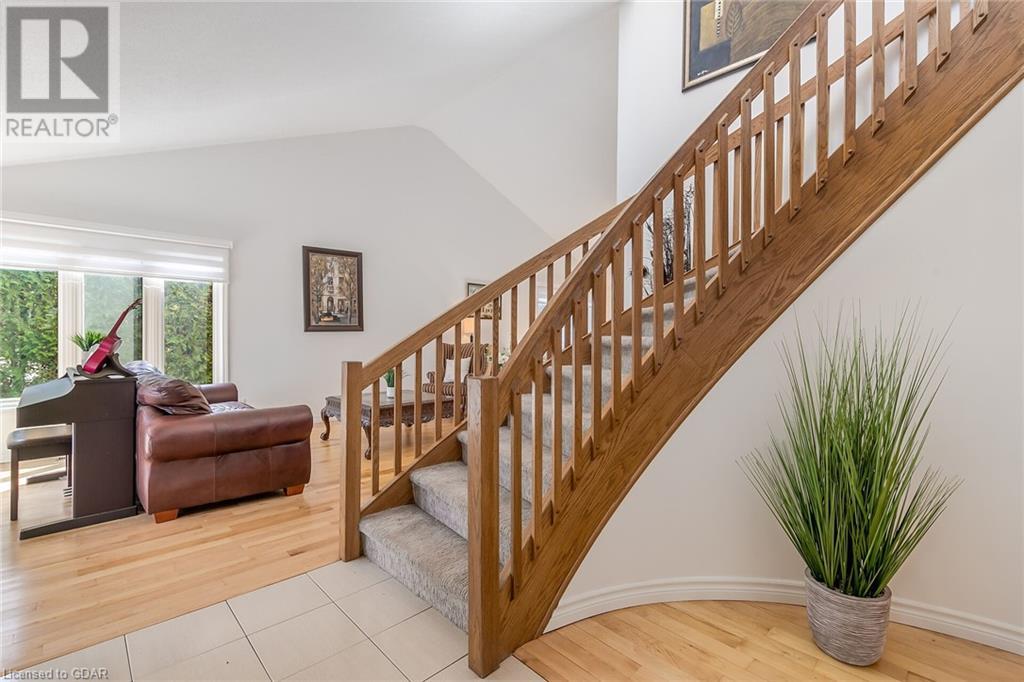 40 Forster Drive, Guelph, Ontario  N1G 4G7 - Photo 6 - 40574636