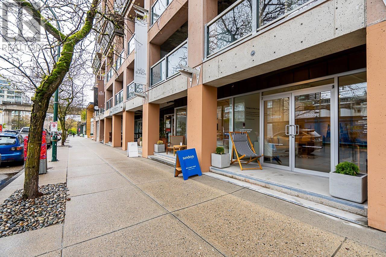 Listing Picture 5 of 33 : 403 1529 W 6TH AVENUE, Vancouver / 溫哥華 - 魯藝地產 Yvonne Lu Group - MLS Medallion Club Member