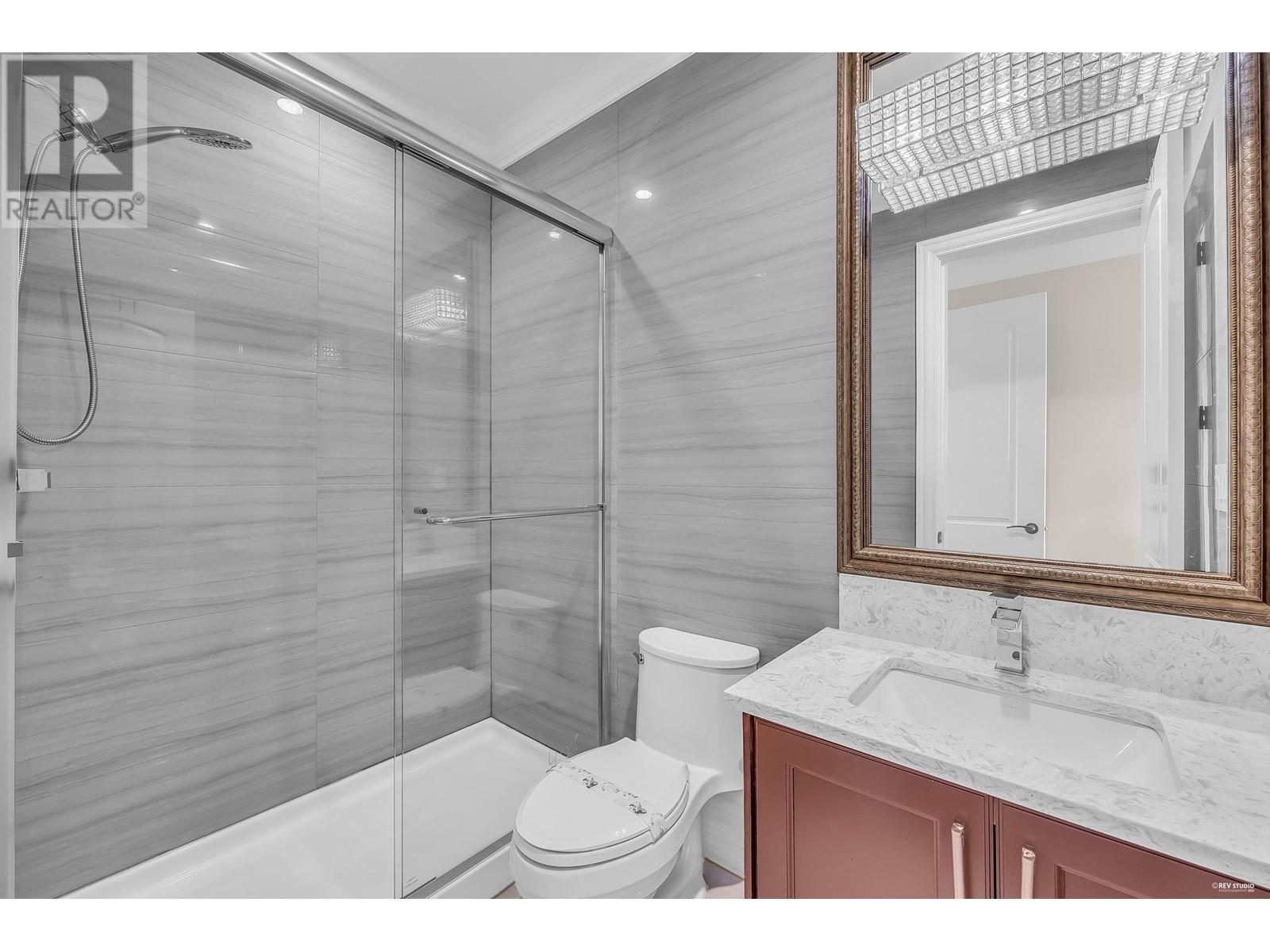 Listing Picture 33 of 39 : 8380 MOWBRAY ROAD, Richmond / 烈治文 - 魯藝地產 Yvonne Lu Group - MLS Medallion Club Member