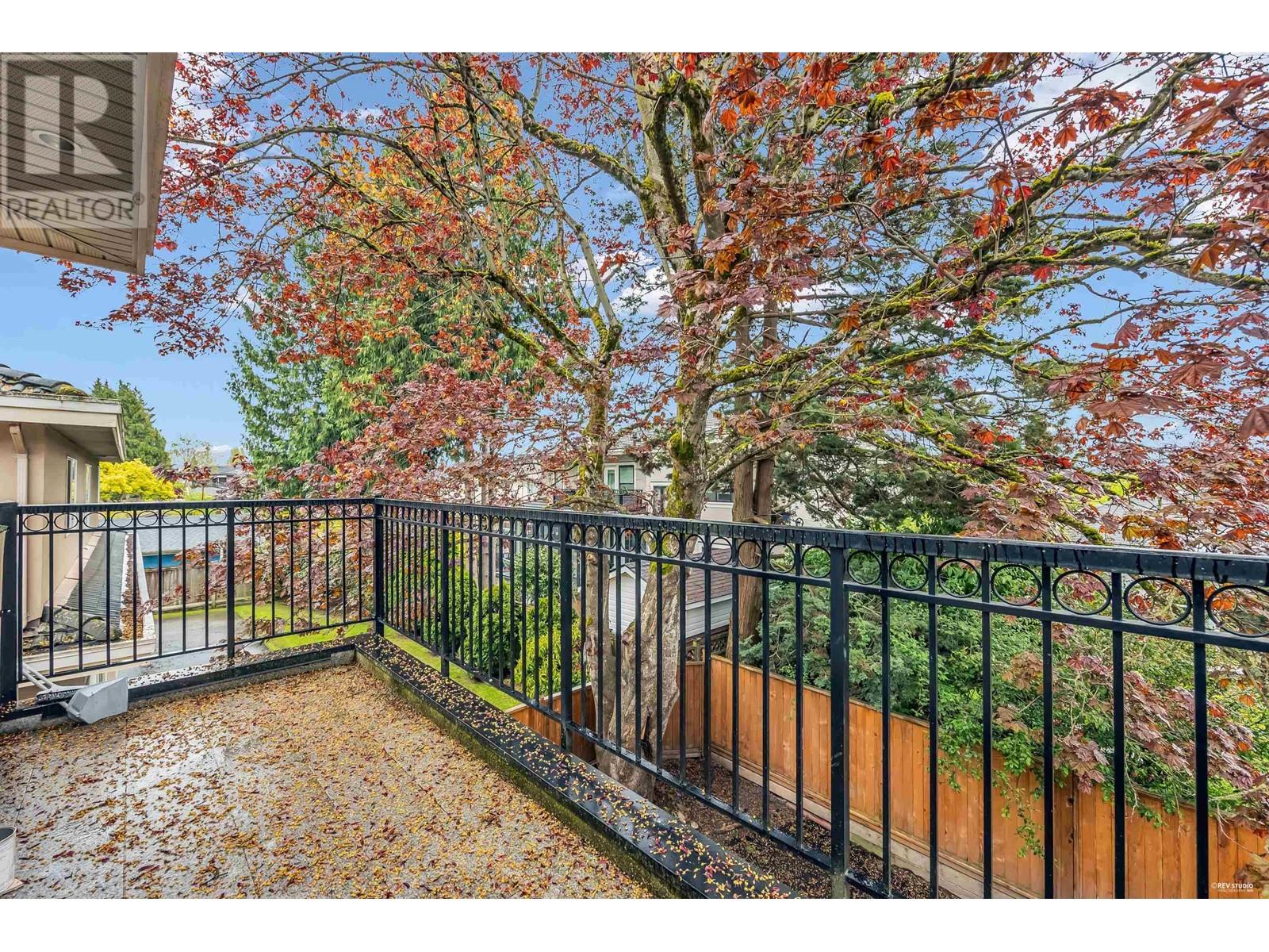 Listing Picture 34 of 39 : 8380 MOWBRAY ROAD, Richmond / 烈治文 - 魯藝地產 Yvonne Lu Group - MLS Medallion Club Member