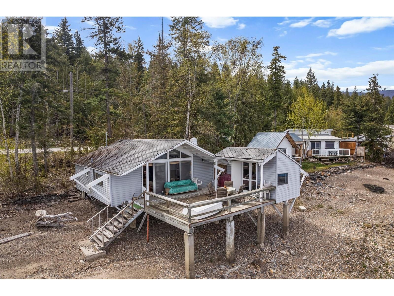 1665 Blind Bay Road, Blind Bay, British Columbia  V0E 2W0 - Photo 2 - 10311063