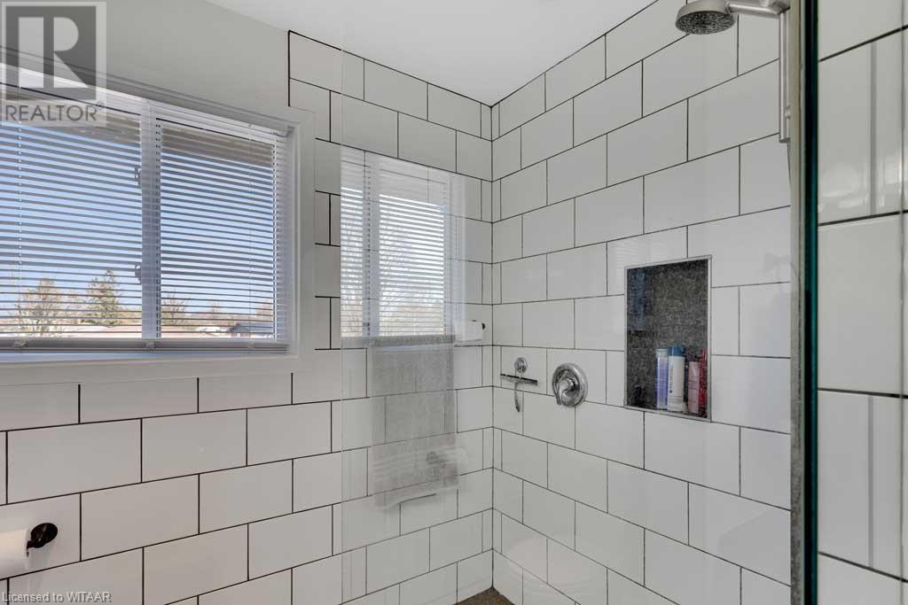 20 Devon Court, Tillsonburg, Ontario  N4G 4K5 - Photo 13 - 40552100