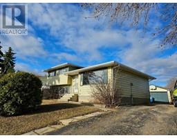 338 Hillcrest Drive Thickwood, Fort McMurray, Ca