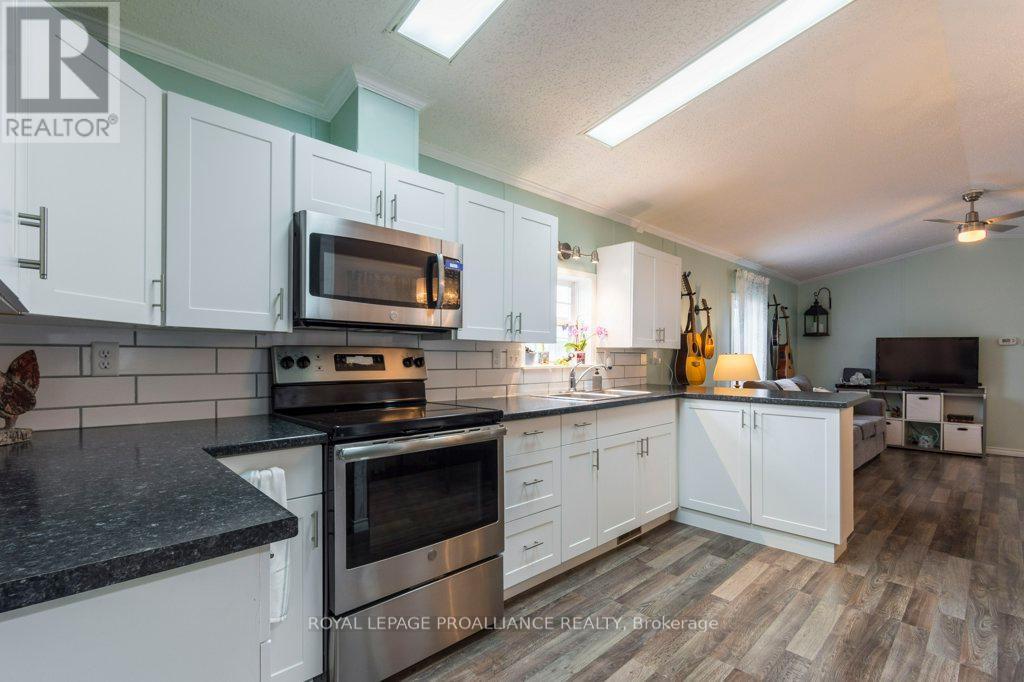 18 - 311 Dundas Street E, Quinte West, Ontario K8V 1M1 - Photo 13 - X8294206