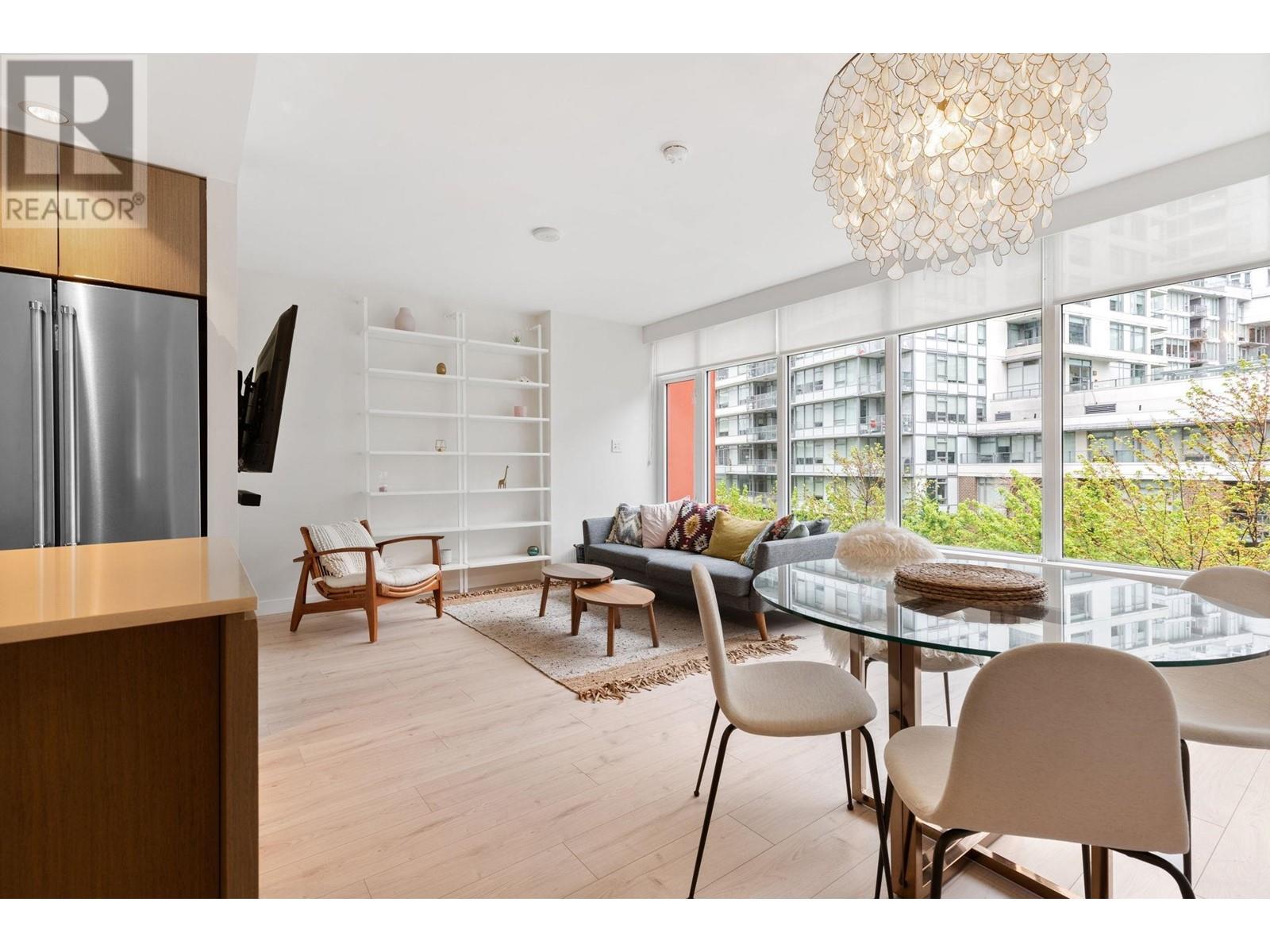 Listing Picture 7 of 40 : 318 161 E 1 AVENUE, Vancouver / 溫哥華 - 魯藝地產 Yvonne Lu Group - MLS Medallion Club Member