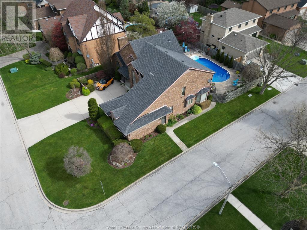 3940 Villa Borghese Drive, Windsor, Ontario  N9E 2K4 - Photo 49 - 24010099