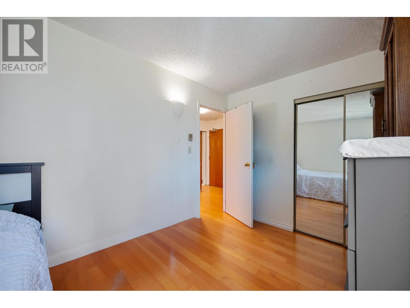 Listing Picture 23 of 29 : 203 1845 ROBSON STREET, Vancouver / 溫哥華 - 魯藝地產 Yvonne Lu Group - MLS Medallion Club Member