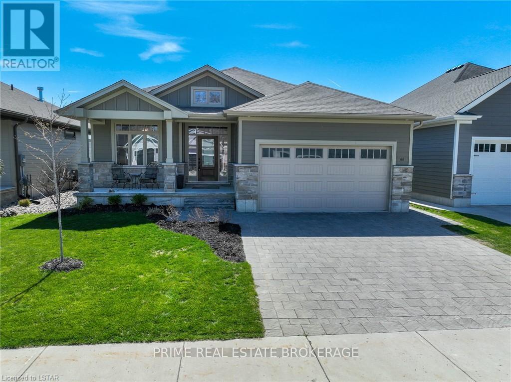 66 Deerfield Rd, Lambton Shores, Ontario  N0M 1T0 - Photo 3 - X8282960