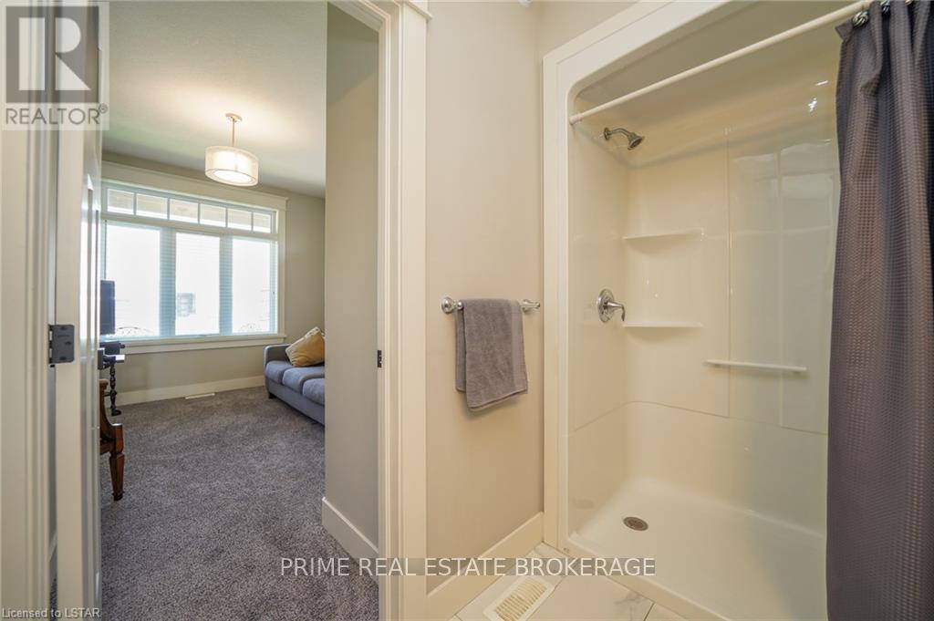 66 Deerfield Rd, Lambton Shores, Ontario  N0M 1T0 - Photo 39 - X8282960