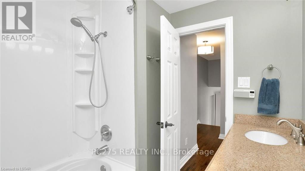 74 Larkspur Cres, London, Ontario  N6H 3R2 - Photo 23 - X8283596