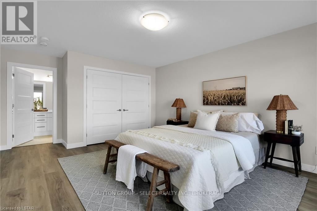 6849 Royal Magnolia Ave, London, Ontario  N6P 1H5 - Photo 7 - X8283860