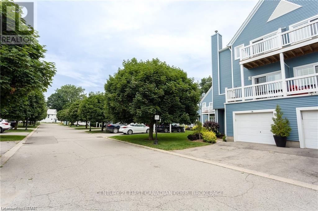 #14 -374 Front St, Central Elgin, Ontario  N5L 1E9 - Photo 2 - X8283878