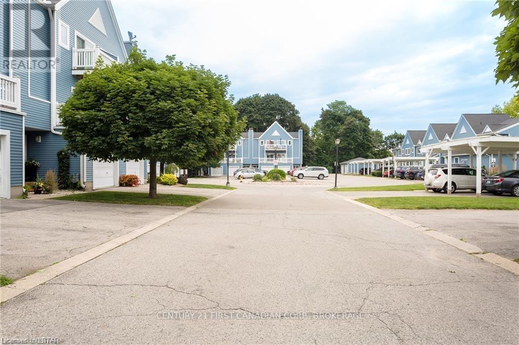 #14 -374 Front St, Central Elgin, Ontario  N5L 1E9 - Photo 4 - X8283878