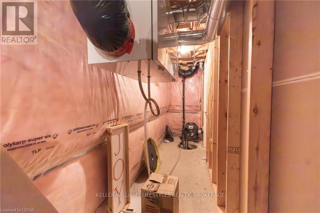 21 Chiniquy St, Bluewater, Ontario  N0M 1G0 - Photo 38 - X8284158