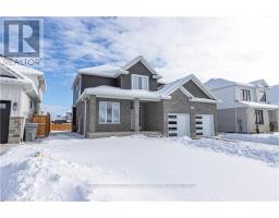 30 Spruce Cres, North Middlesex, Ca