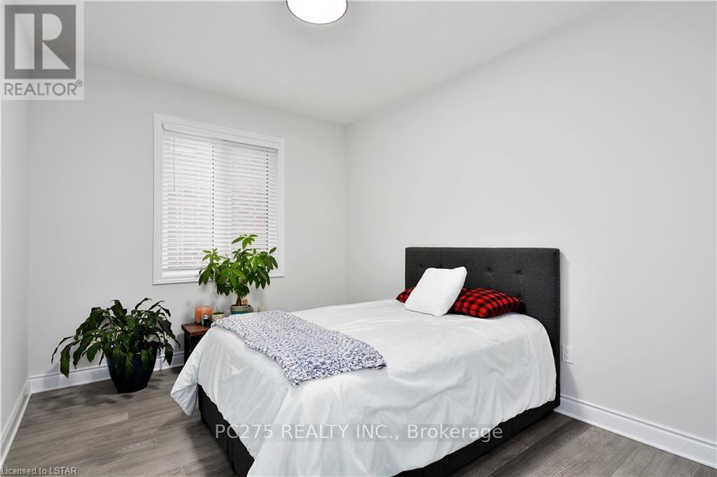 10 - 2022 Upperpoint Boulevard, London, Ontario  N6K 4M9 - Photo 20 - X8286728