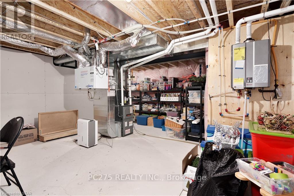10 - 2022 Upperpoint Boulevard, London, Ontario  N6K 4M9 - Photo 32 - X8286728