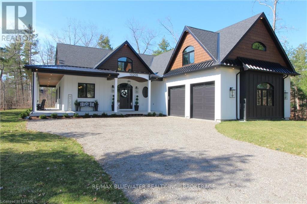 10206 SANDALWOOD CRESCENT, lambton shores, Ontario