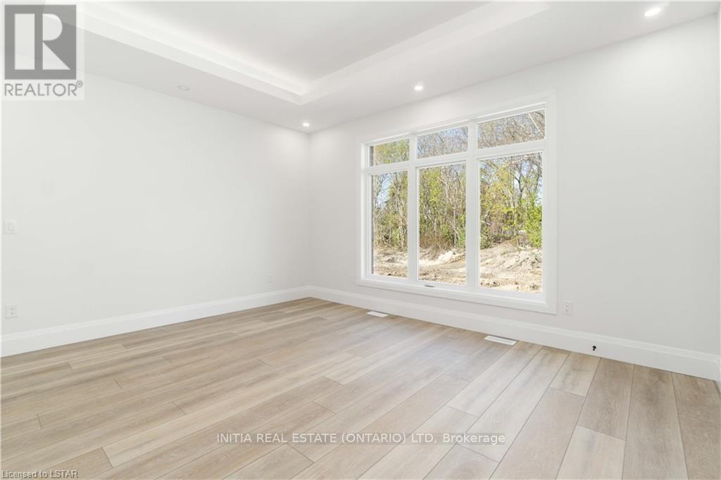 184 Sandpiper Dr, Sarnia, Ontario  N7S 0E7 - Photo 11 - X8287270