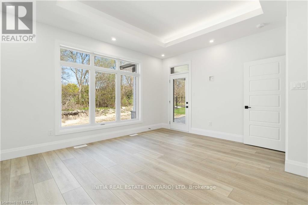 184 Sandpiper Dr, Sarnia, Ontario  N7S 0E7 - Photo 14 - X8287270