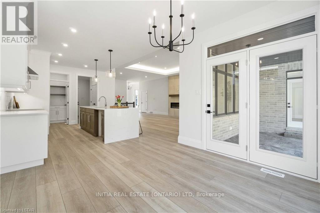 184 Sandpiper Dr, Sarnia, Ontario  N7S 0E7 - Photo 33 - X8287270