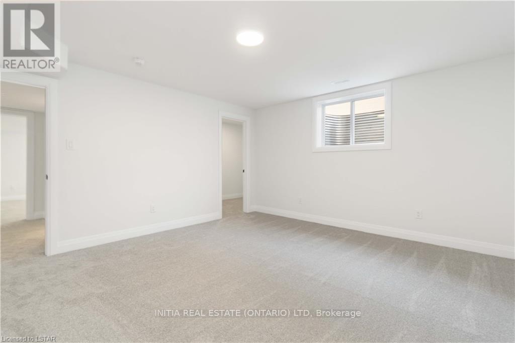 184 Sandpiper Dr, Sarnia, Ontario  N7S 0E7 - Photo 40 - X8287270