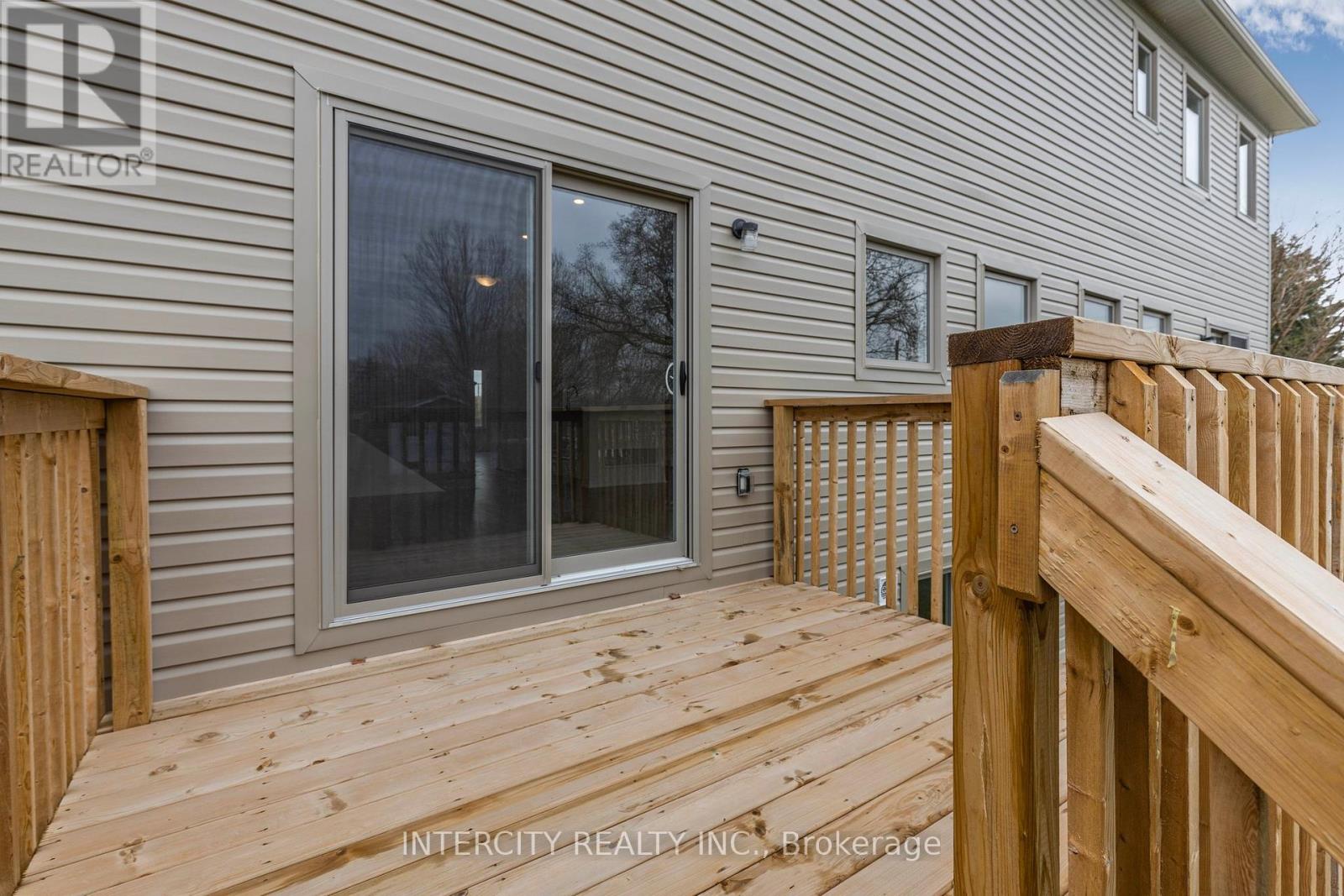 345 Quebec Street, Clearview, Ontario  L0M 1S0 - Photo 25 - S8272160