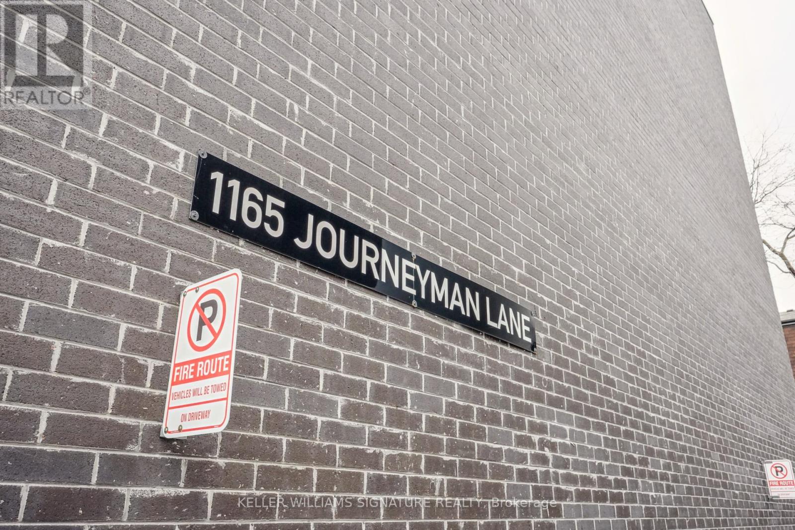 212 - 1165 Journeyman Lane, Mississauga, Ontario  L5J 0B6 - Photo 4 - W8294828